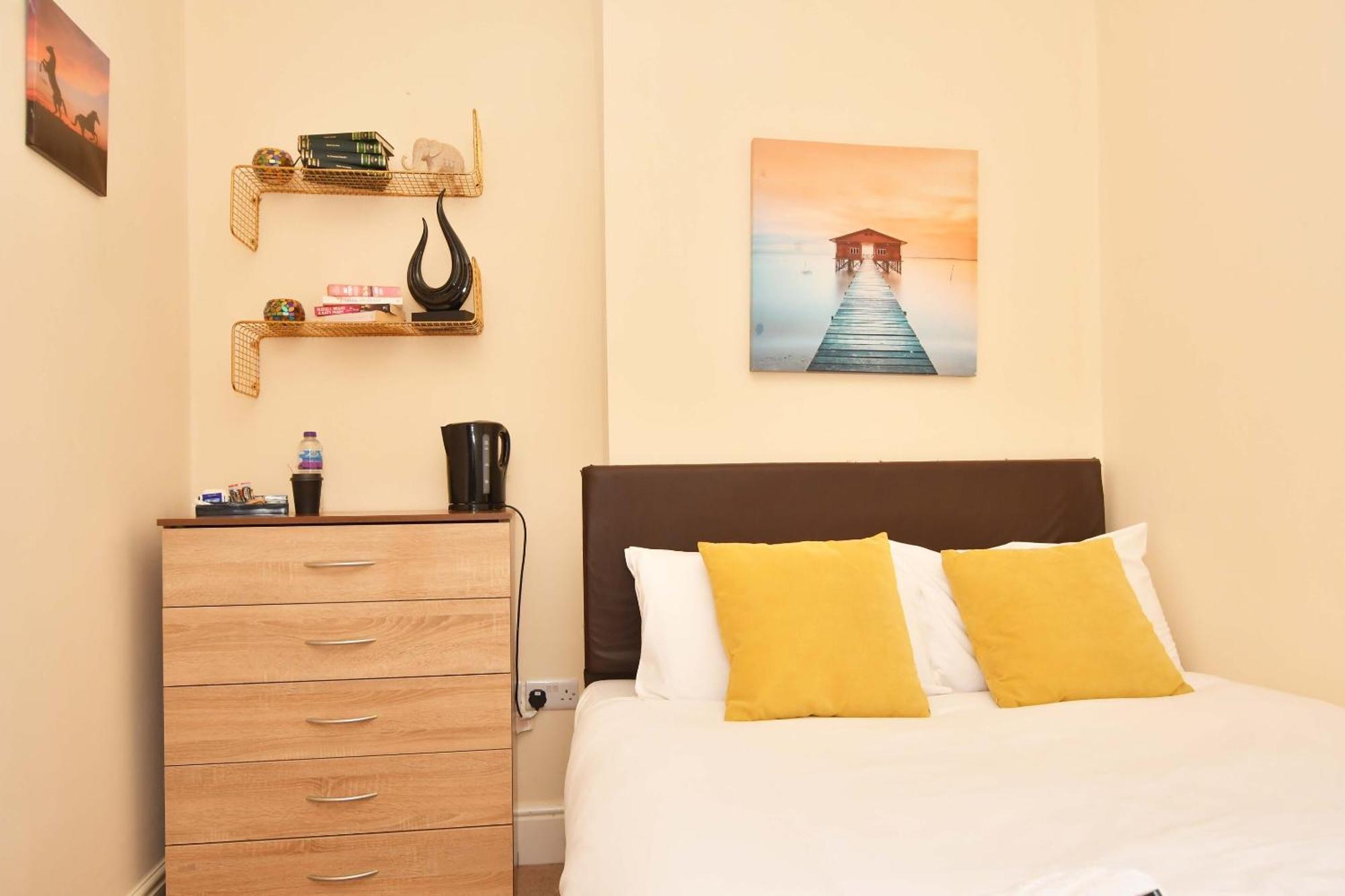 Townhouse @ 178 Ruskin Road Crewe Ngoại thất bức ảnh