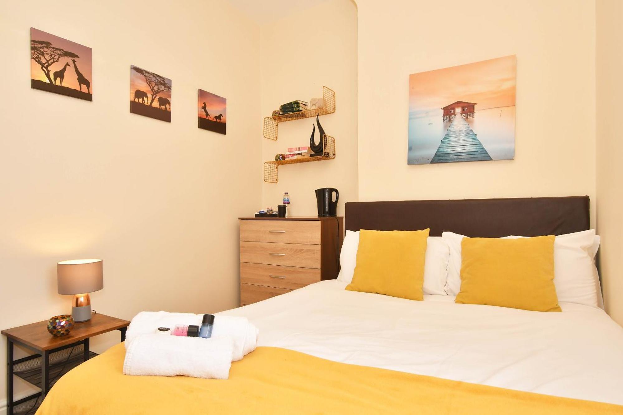 Townhouse @ 178 Ruskin Road Crewe Ngoại thất bức ảnh