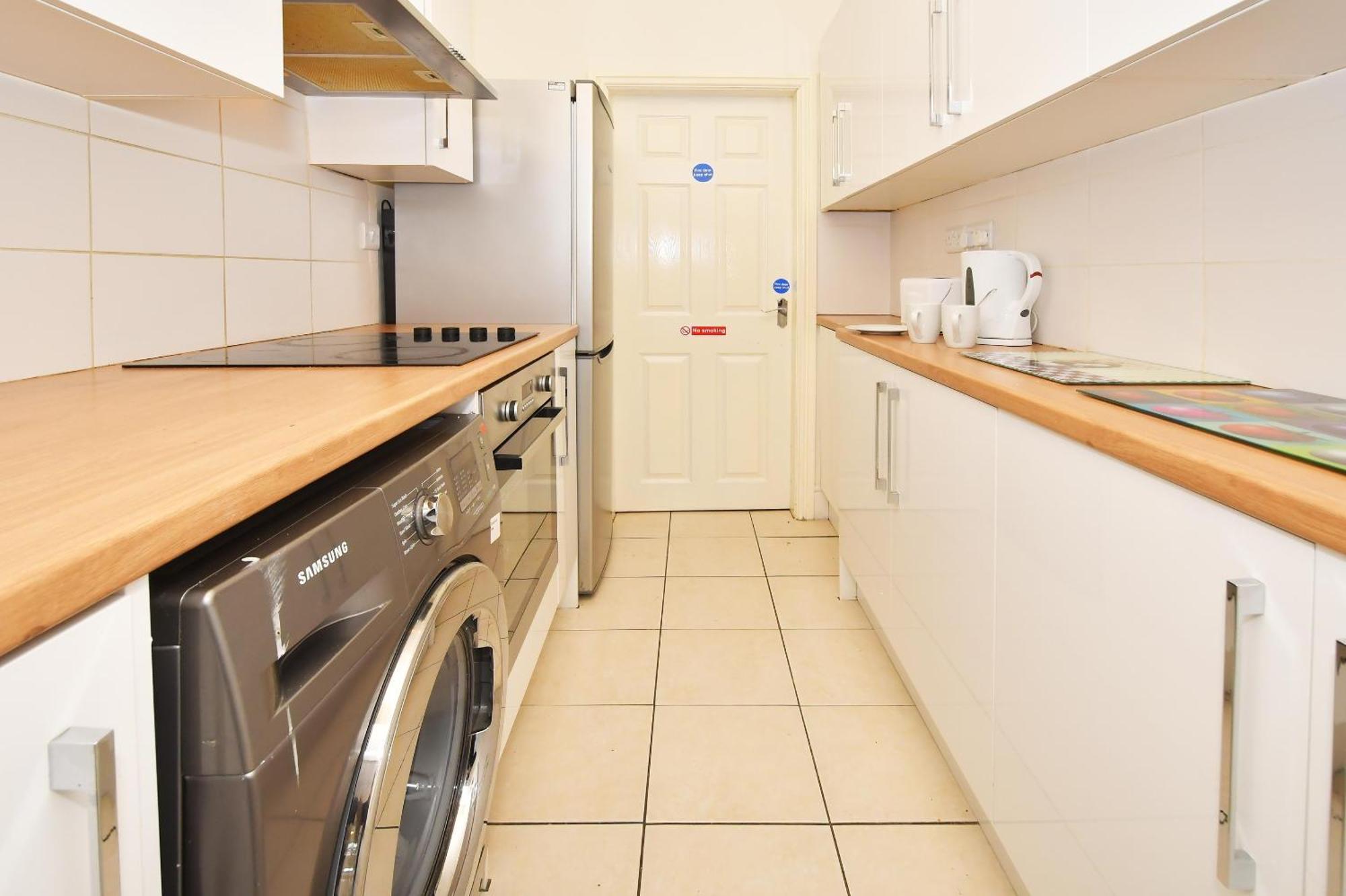 Townhouse @ 178 Ruskin Road Crewe Ngoại thất bức ảnh